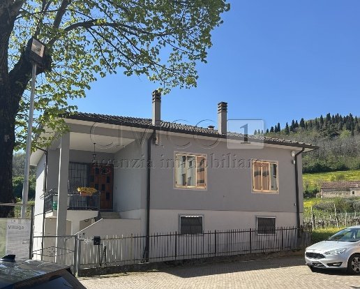 casa indipendente in vendita a Villaga