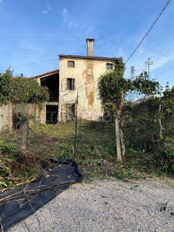 casa indipendente in vendita a Villaga