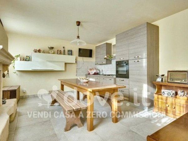 casa indipendente in vendita a Villaga