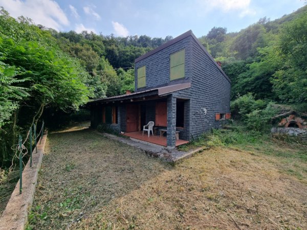 casa indipendente in vendita a Villaga