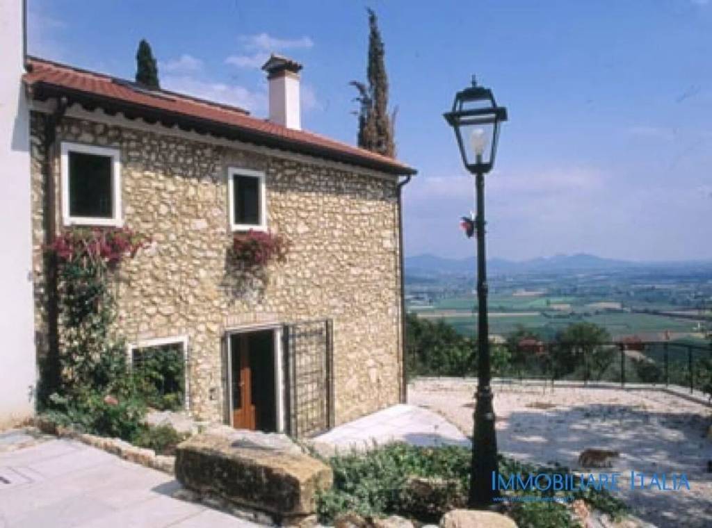 appartamento in vendita a Villaga