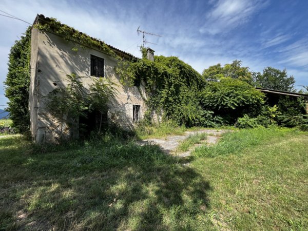 casale in vendita a Villaga in zona Pozzolo