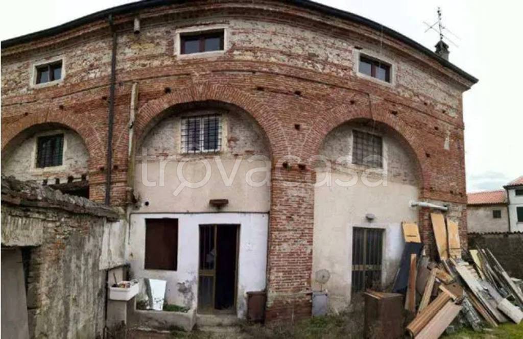 casa semindipendente in vendita a Villaverla in zona Novoledo