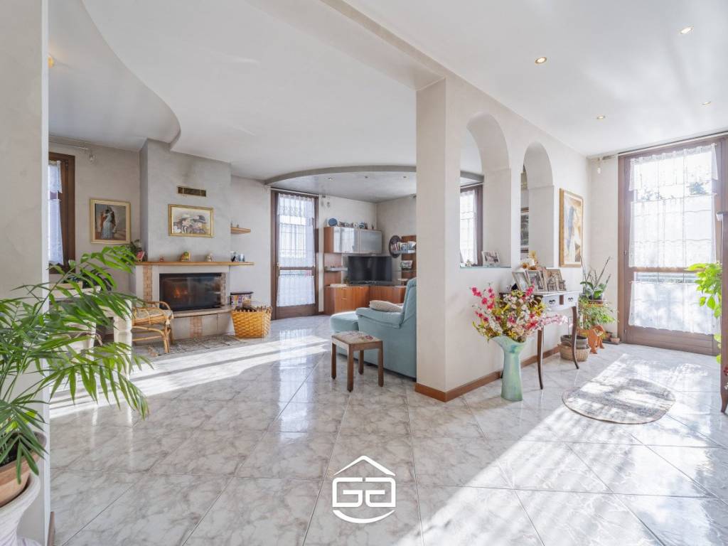 casa indipendente in vendita a Villaverla