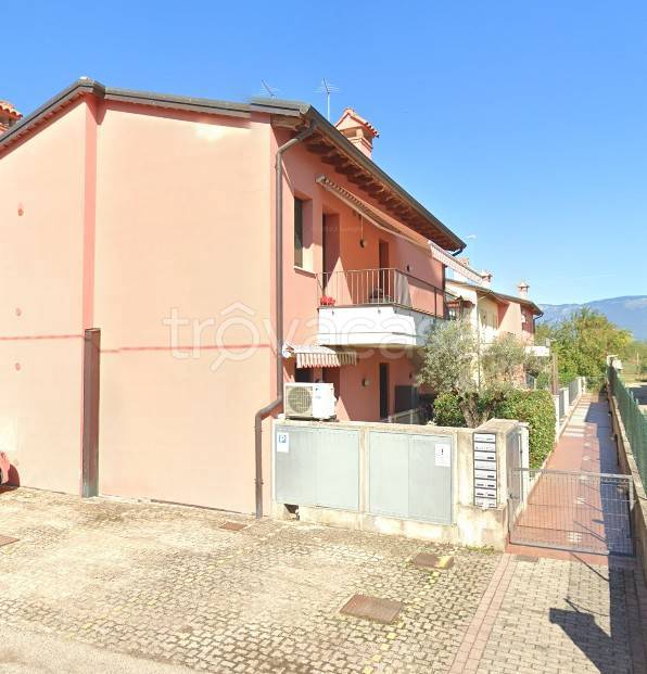 appartamento in vendita a Villaverla in zona Novoledo