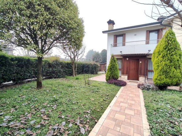 casa indipendente in vendita a Villaverla in zona Novoledo