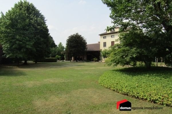 casa indipendente in vendita a Zanè