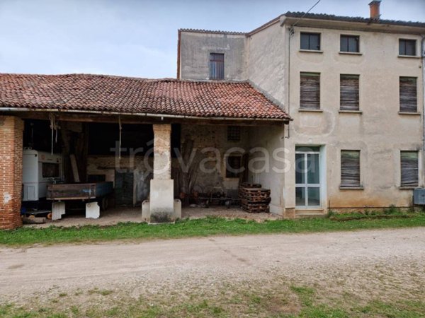 casa indipendente in vendita a Zanè