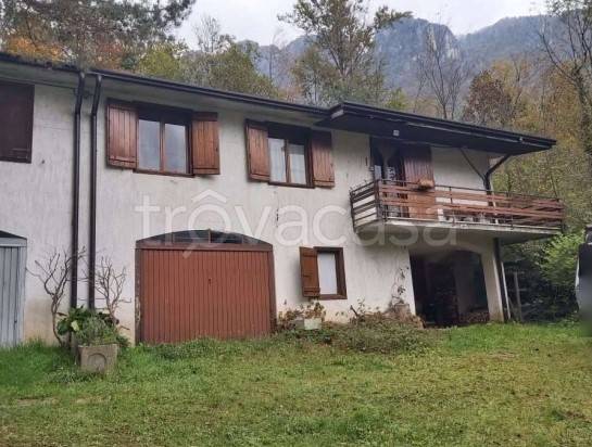 casa indipendente in vendita a Zanè