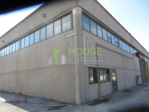 capannone in vendita a Zanè