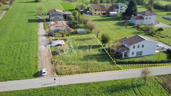 terreno edificabile in vendita a Zanè