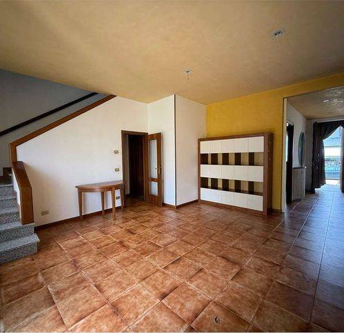 casa indipendente in vendita a Zanè