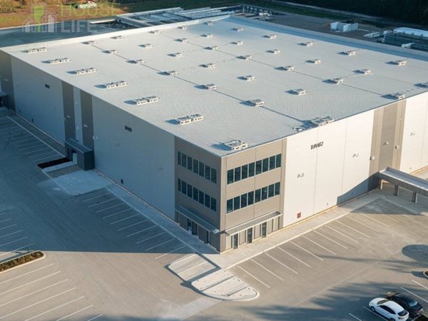 locale commerciale in vendita a Zanè