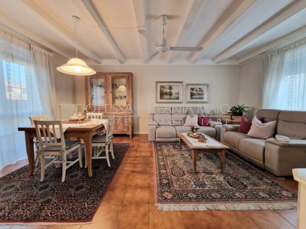 casa indipendente in vendita a Zanè