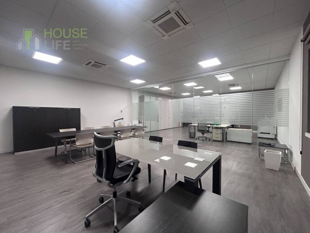 ufficio in vendita a Zanè