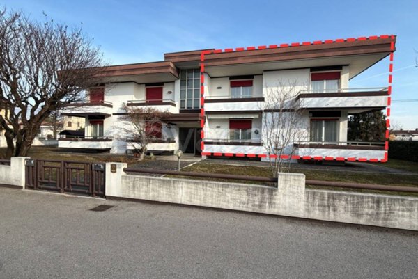 casa indipendente in vendita a Zanè