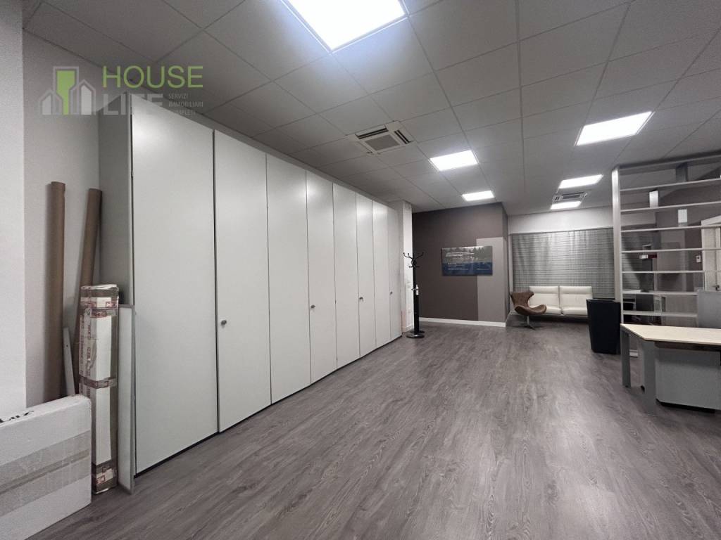 ufficio in vendita a Zanè