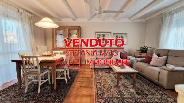 casa indipendente in vendita a Zanè