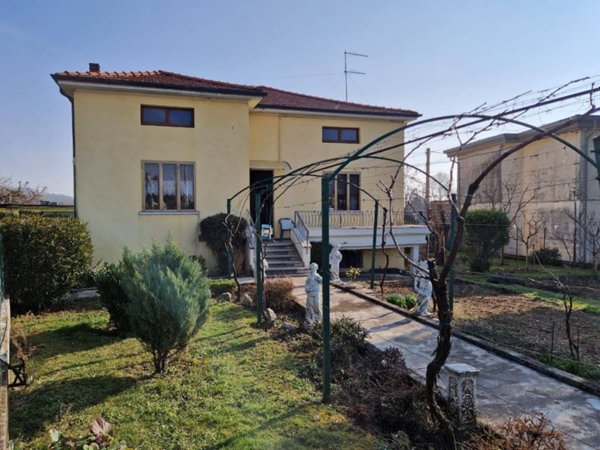 casa indipendente in vendita a Zanè