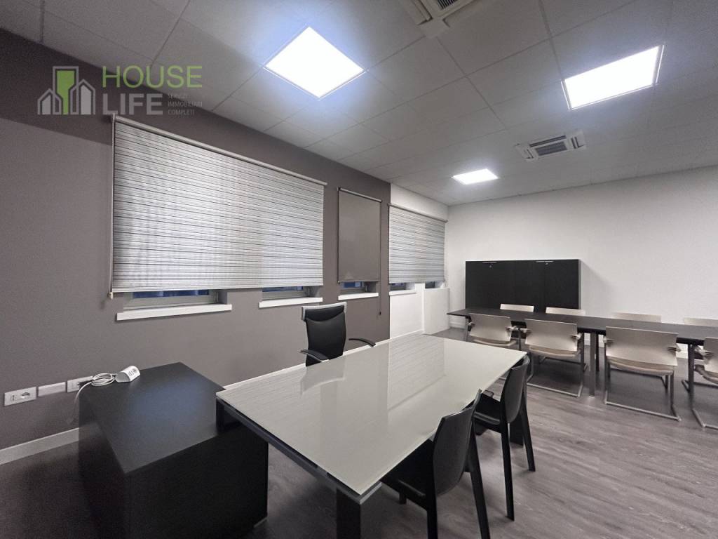 ufficio in vendita a Zanè