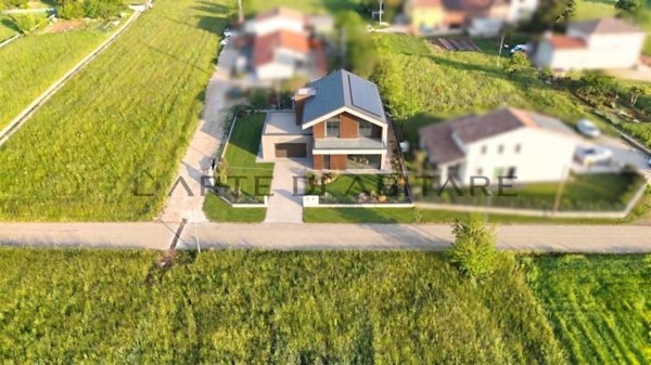 terreno edificabile in vendita a Zanè