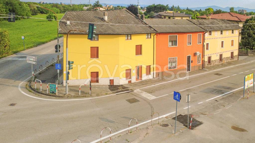 casa indipendente in vendita a Zanè