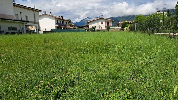 terreno in vendita a Zanè