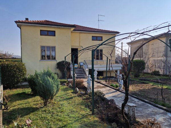 casa indipendente in vendita a Zanè