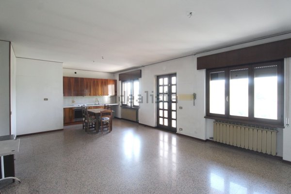 casa indipendente in vendita a Zermeghedo