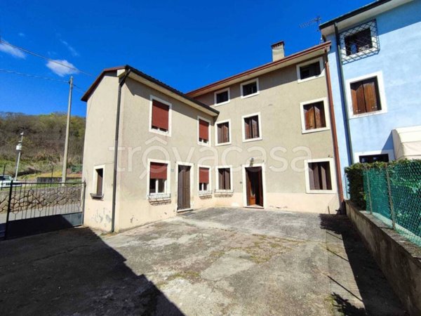 casa indipendente in vendita a Zermeghedo