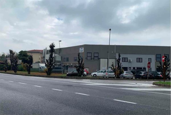 ufficio in vendita a Zermeghedo