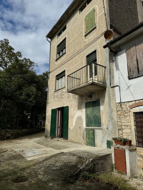 casa indipendente in vendita a Zovencedo in zona San Gottardo