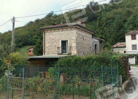 appartamento in vendita a Zovencedo