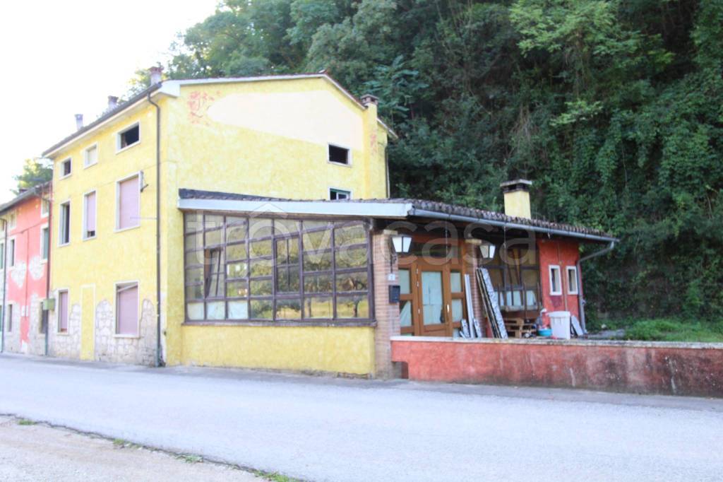 appartamento in vendita a Zovencedo