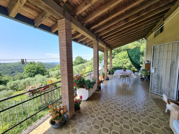 casa indipendente in vendita a Zovencedo in zona San Gottardo