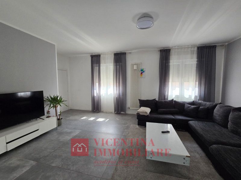 casa indipendente in vendita a Zovencedo in zona San Gottardo