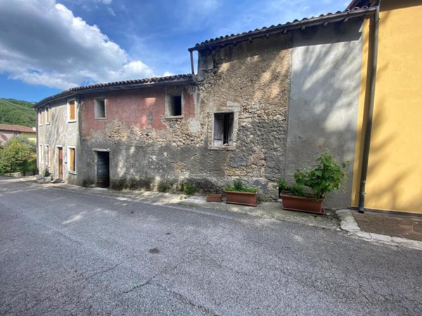 appartamento in vendita a Zovencedo