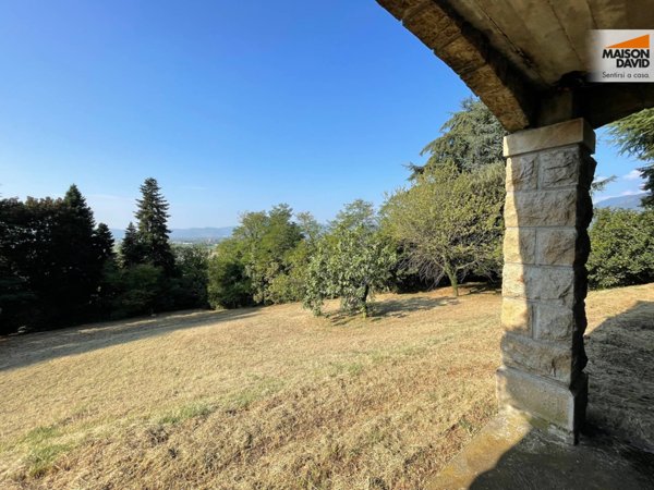 casa indipendente in vendita a Zugliano
