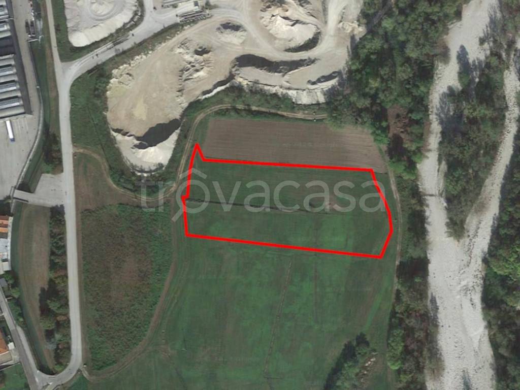 terreno agricolo in vendita a Zugliano