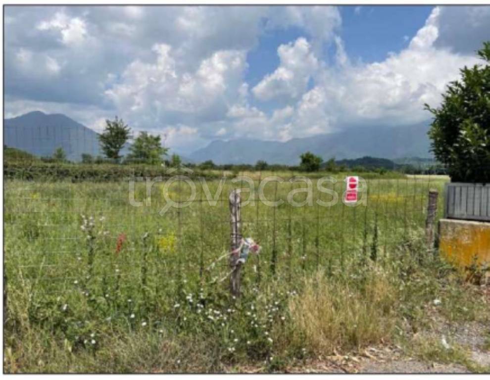 terreno agricolo in vendita a Zugliano in zona Centrale