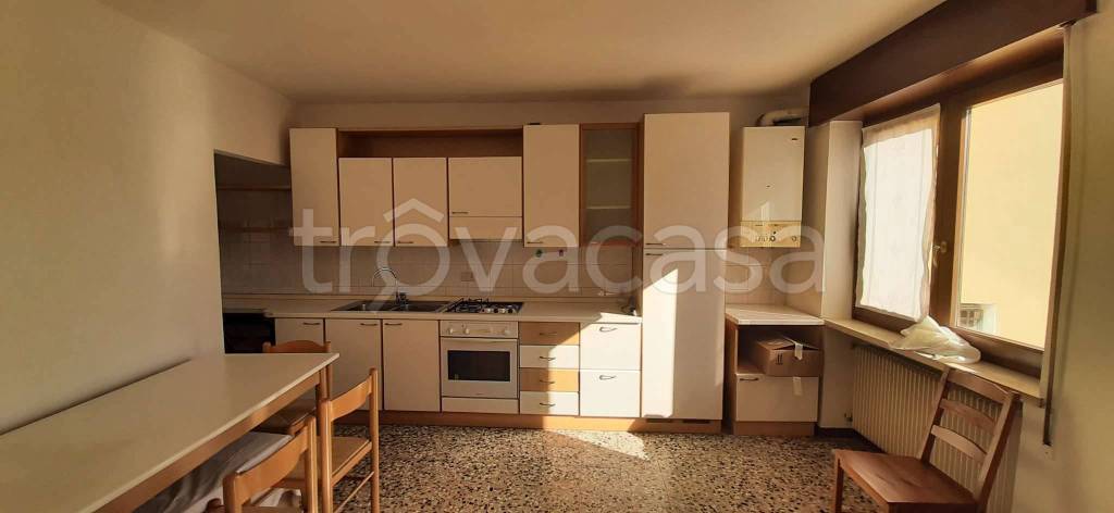 casa indipendente in vendita a Zugliano in zona Centrale