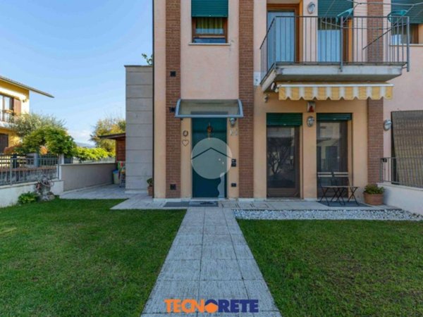 appartamento in vendita a Zugliano