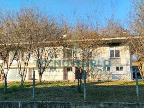 casa indipendente in vendita a Zugliano