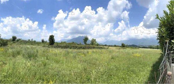 terreno edificabile in vendita a Zugliano in zona Centrale