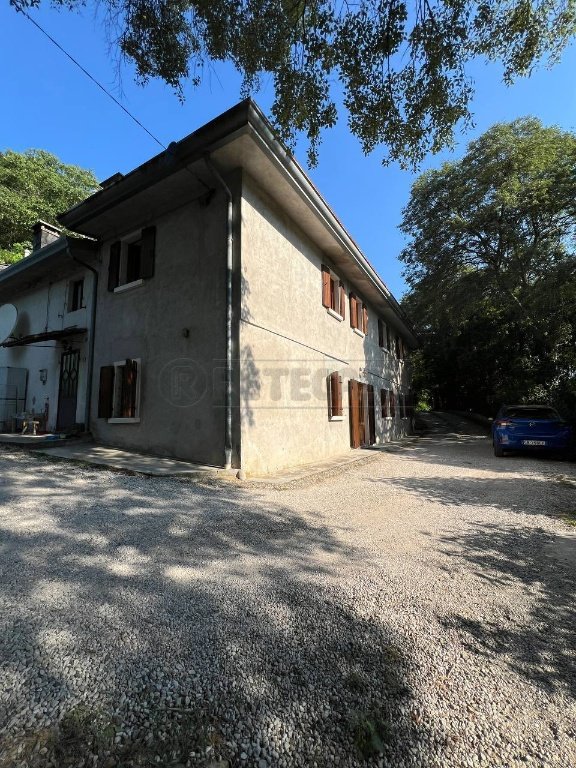 casa indipendente in vendita a Val Liona in zona Spiazzo