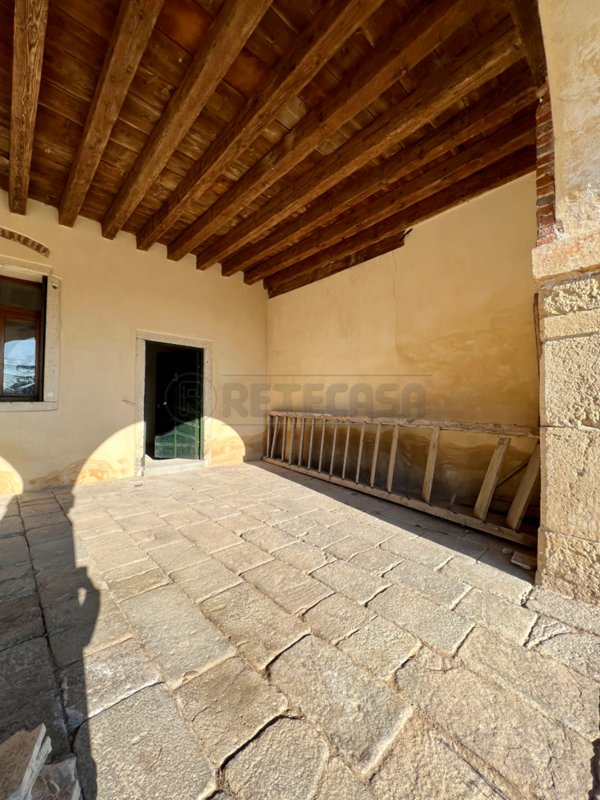 casa indipendente in vendita a Val Liona in zona Villa del Ferro
