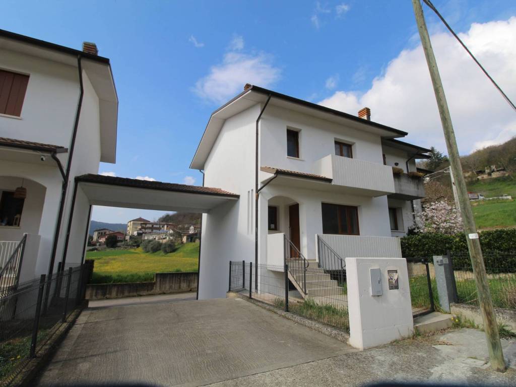 casa indipendente in vendita a Val Liona in zona San Germano dei Berici