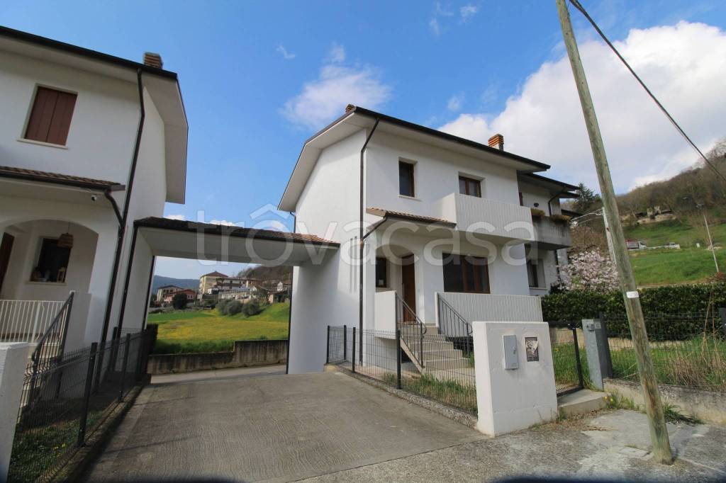 casa indipendente in vendita a Val Liona in zona San Germano dei Berici
