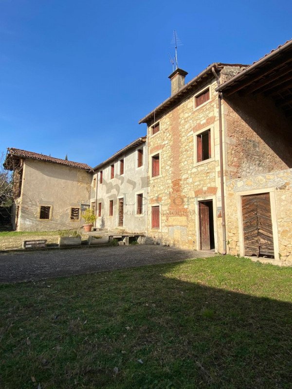 casa indipendente in vendita a Val Liona in zona Grancona
