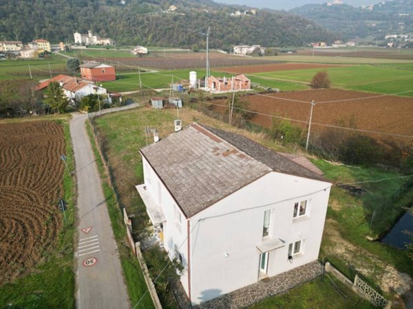 casa indipendente in vendita a Val Liona